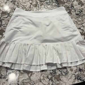 Athletic White Pleated Skirt